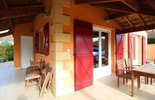 2025 Reno 2-Bed Escape w pool Min to GolfCources - Foto 47