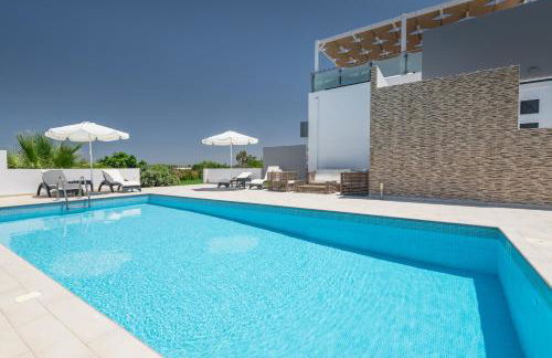ASTERIA PEARL VILLA 2 with Rooftop Jacuzzi - Foto 11