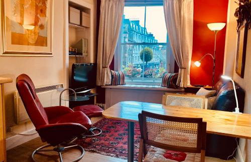 Royal Mile apt, just 1 min from Edinburgh Castle! - Foto 6