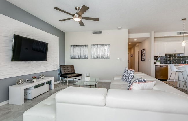 Beautiful 2 Bdrm 2 BA Condo - Foto 9