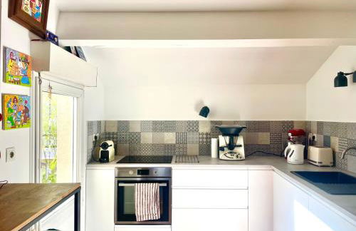 Stylish Marseille Prado Loft Walk to velodrome and metro - Foto 35