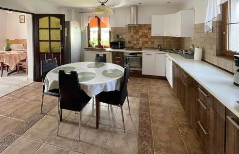 Gorgeous Home In Slawno With Wifi - Foto 5