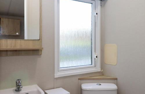 Caravan A24 at Landscove Holiday Park - Photo 16