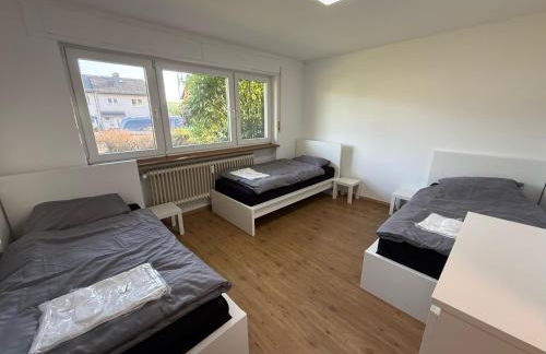 Wohnung Niedernhausen 60 qm 7 Einzelbetten Stellplatz - Foto 3