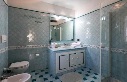 Awesome Home In Quiesa - Foto 53