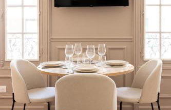 Elegant air-conditioned apartment with separate bedroom - Foto 6
