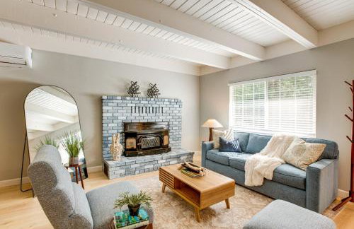 Hot Tub & Game Room: Luxe Cabin, Day Trip to Tahoe - Foto 1