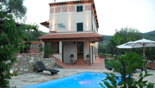 La Libellula- casale panoramico con piscina in Versilia - Photo 2