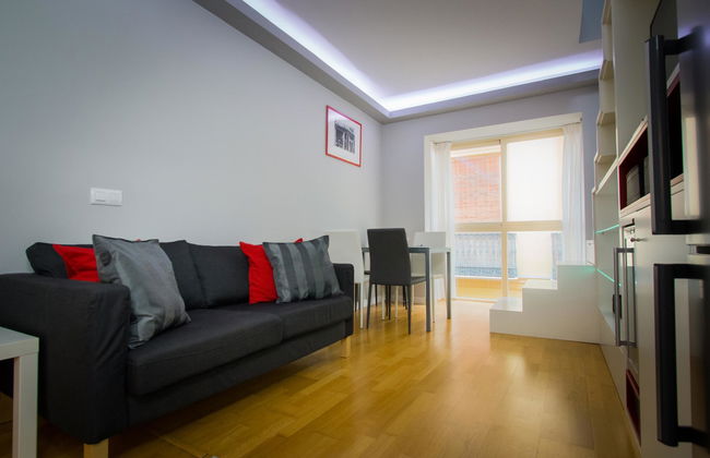 Biedmas Duplex with terrace - Photo 2