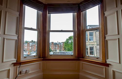 Beautiful and Bright Georgian Style Morningside Apartment - Pass the Keys - Foto 18