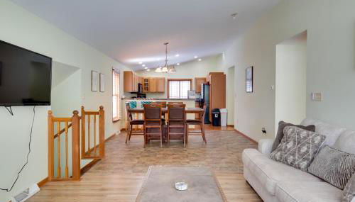 5 Mi to Sno-Eagles Trails Lakefront Getaway! - Foto 5