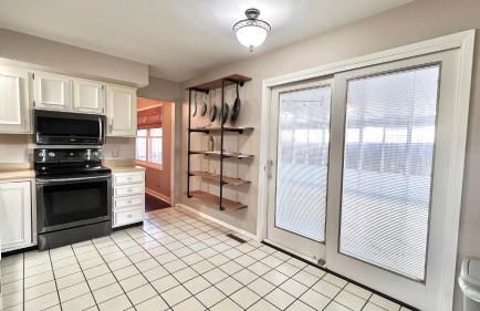 Relaxing Work-Ready 3BD2BA - 1 Mile to U of I - Foto 16