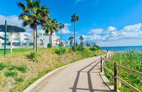 SEAVIEW PENTHOUSE PREMIUM LUXURY-Casares Del MAR - Photo 25