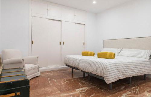 La Bodega Con Parking Gratis - Foto 14