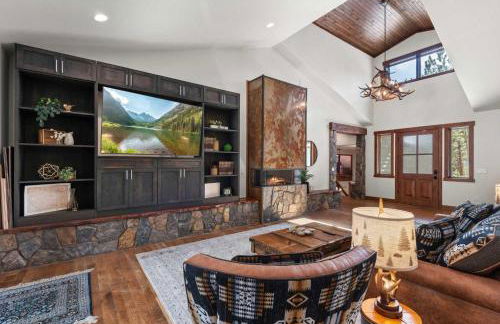 34 Acre Escape Games Hiking Pool Table Bicycles - Foto 5