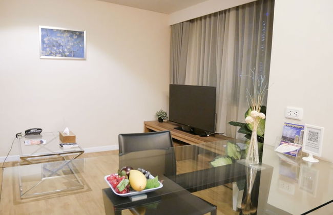 Locals Sathorn Siamese Nang Linchee - Foto 10