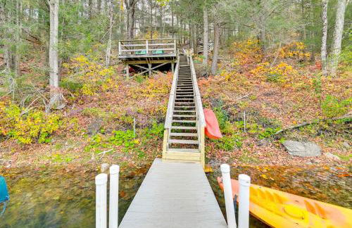 Great Barrington Lakeside Getaway with Kayak and Grill - Foto 43