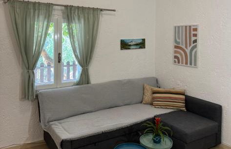 Golden Horizon Retreat, tranquil atmosphere next to the sea! - Photo 9