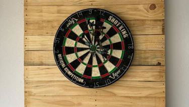 3 Bedroom House 5 Min Walk to Square - Foto 2