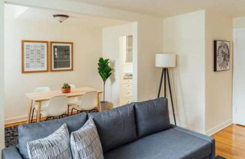 Calm & Well-Equipped 2BR Chicago Apartment - Central Cozy - Foto 7