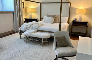 Luxe 4 bed 5 bath with Parking Walk to Capitol, Convention Center, museums and shops - Foto 21