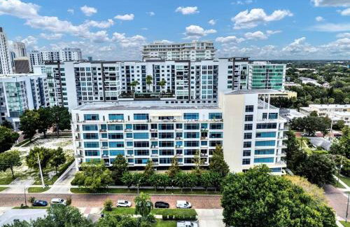 Luxury 1260sq ft 2 Bd 2BTH in DT - Foto 25