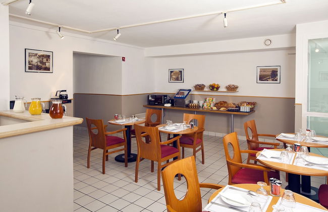 Sejours & Affaires Orléans Jeanne d'Arc - Foto 10