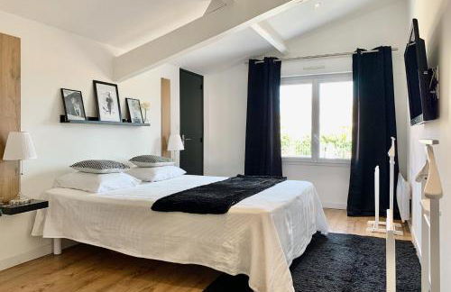 La Maison Blanche 5*, Piscine & vue Cité Médiévale - Foto 8