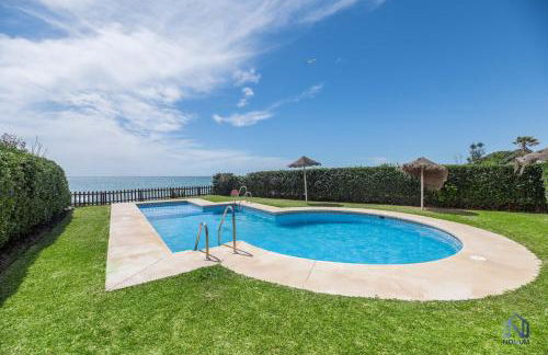 Las Dunas de Marbella - Beachfront 3 Bed Townhouses - Photo 2