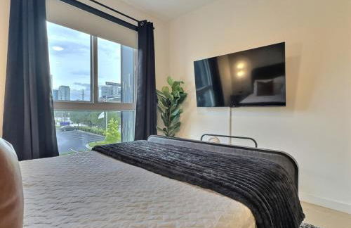 Cozy Bham Getaway, Modern Stay Near UAB - Foto 17
