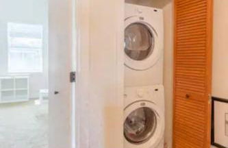 Nawlins vibe with rooftop verandah near Riverwalk and downtown - Foto 33