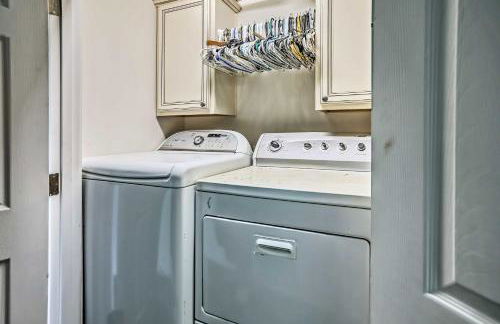 Family Beach Home Walk to N Litchfield Beach - Foto 37