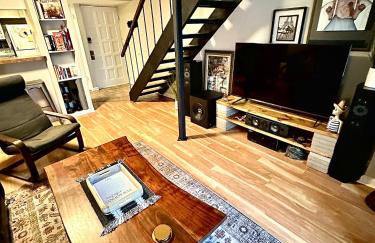 HiFi Sound & Comfort - Uptown Dallas / 2-story loft - Foto 4