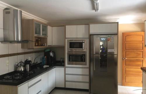 Sobrado com 6 suítes para temporada e show rural - Photo 11