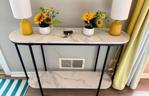 Modern 4-Bedroom Retreat - Foto 31