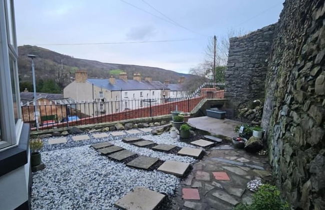 Llangollen Retreat With Stunning Views of the Castle - Foto 18