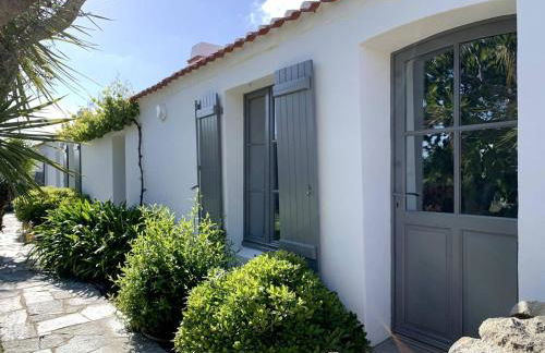 Maison rénovée près plage, 6 couchages, terrasse, BBQ, parking, internet inclus - FR-1-224B-588 - Foto 16