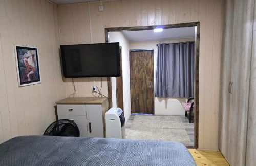 Quarto privativo oasis pousada - Foto 8