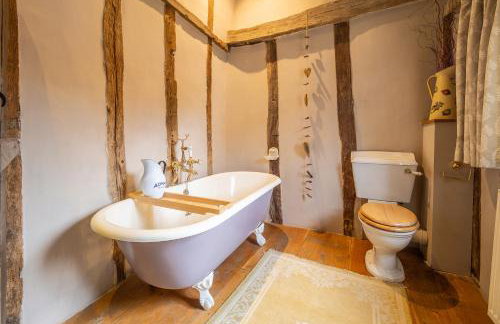 Extraordinary 15th Century timber framed cottage in famous Medieval village - The Tryst - Foto 42