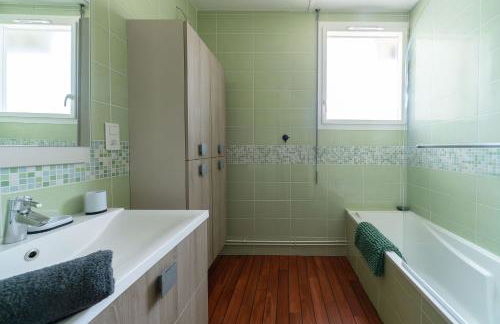 Le Pasteur - Grand appartement lumineux - Centre-ville - Photo 32