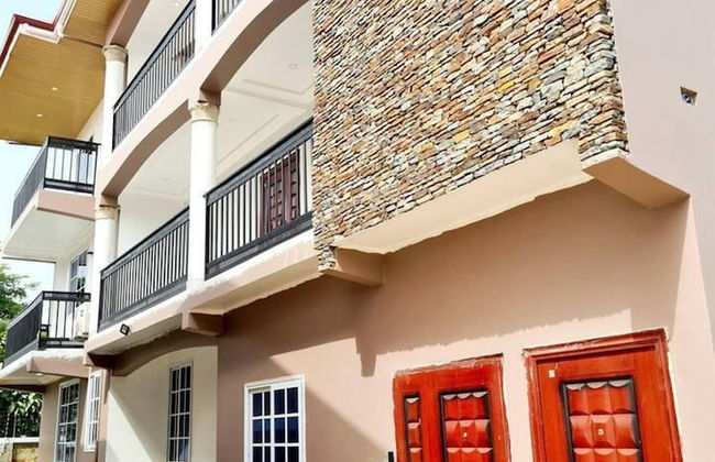 Spacious, Quiet & Cozy- Close to Highway-parking - Foto 35