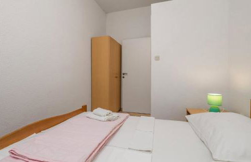 Awesome Apartment In Lukovo Sugarje - Foto 36