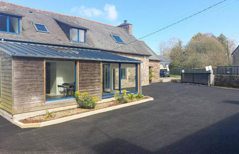 4 Bedroom Amazing Home In Plouézec - Foto 10