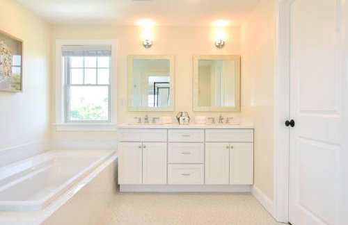 Spacious Game Room Close to Nauset Beach - Photo 20