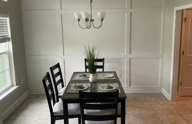 Gone Coastal! Large Heated pool home 30 min from beaches! - Foto 22