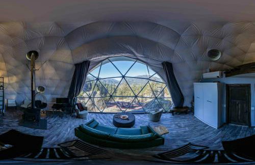 The Domestead- A private, off-grid glamping experience - Foto 1