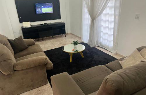 Apartamento com 4 quartos churrasqueira e área de lazer - Foto 1