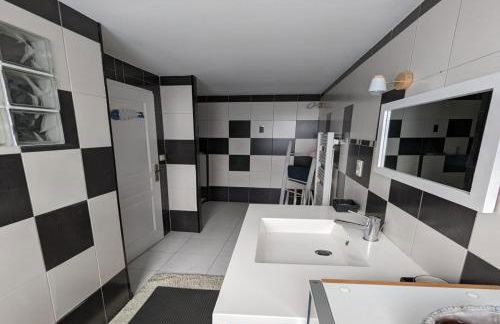 GITE PAMPHILIENNE VUE MONT SAINT MICHEL et CAMPAGNE NORMANDE - Foto 36