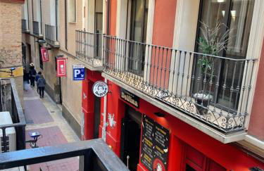 ZaragozaHome El Tubo - Ideal Familias - Parking - Foto 23