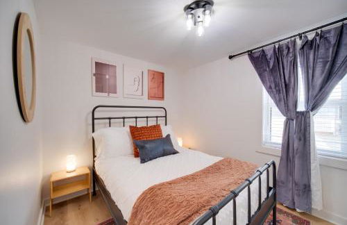 Zen Haven Lakefront Erie Home with Shore Access - Foto 17